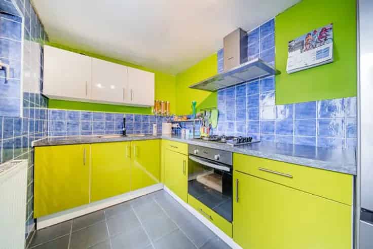 Twee Onder Een Kapwoning Te Koop Rustige Straat