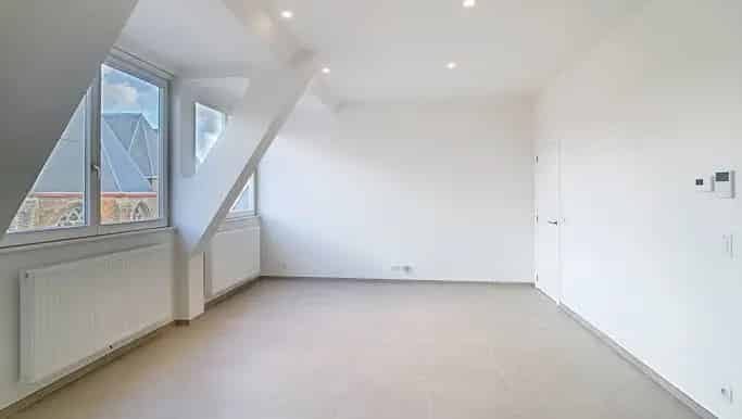 Appartement te huur in Lange Raamstraat 1a, Brugge - Dewaele