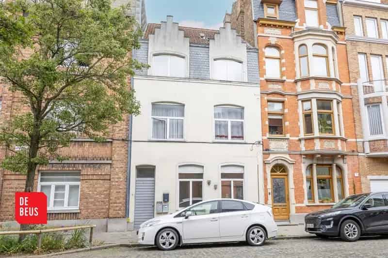 Belegging Oostende 3 Appartementen 5 Slaapkamers Hoog Rendement