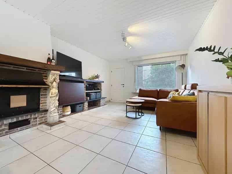 Huis te huur 3 slaapkamers tuin carport EPC D