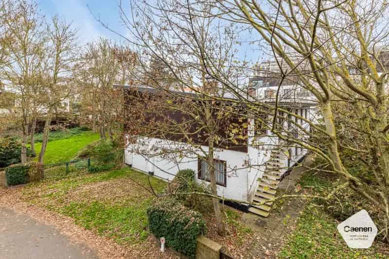 Architecturale Villa te Koop De Panne 6 Slaapkamers Zee Nabij