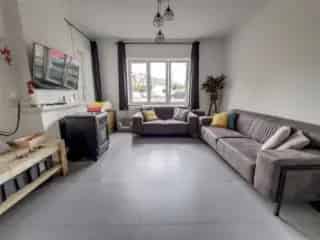 Huis te koop Yvoir 4 slaapkamers tuin garage