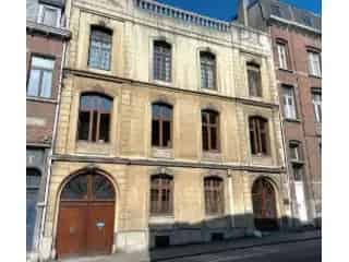 Herenhuis te koop Luik 630m²  Garage Tuin