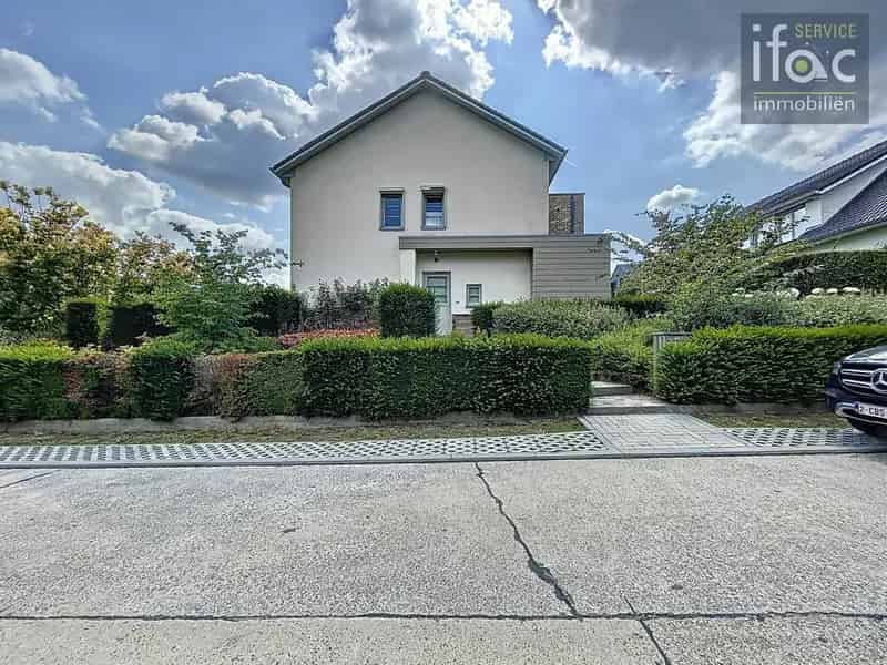 Huis te koop Tervuren: Luxe Villa met Tuin Nabij Park