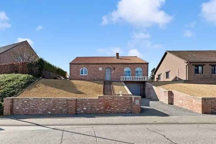 Gezinswoning te Niel-bij Sint Truiden 3 slaapkamers