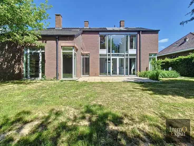 Villa te koop Wezembeek-Oppem 4 slaapkamers 2 kantoren
