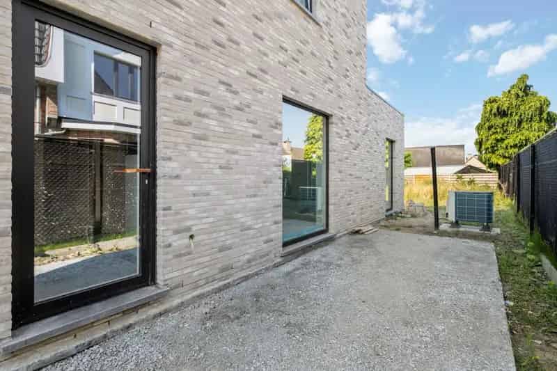 Ruime Nieuwbouwwoning Sint-Kruis