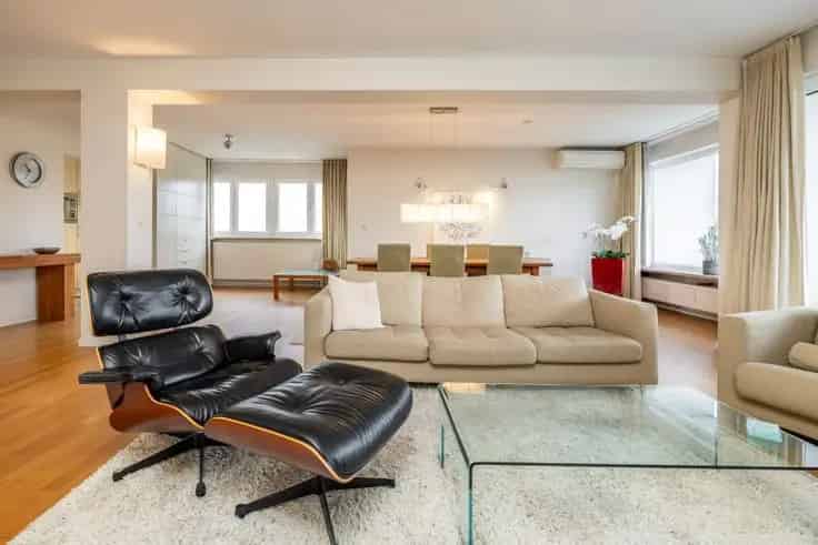Ruim Appartement Te Koop in Genk Centrum 131m2