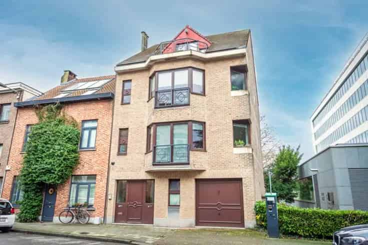 Appartementsblok Te Koop Sint-Pieters-Woluwe