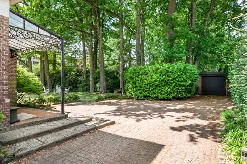 Huis te huur: Interbellumwoning met 4 slaapkamers en tuin