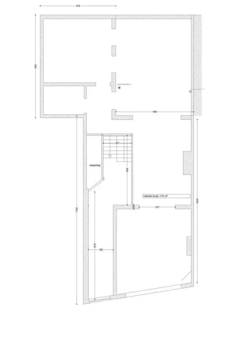 Handelsruimte 115m² te huur langs tramlijn 1