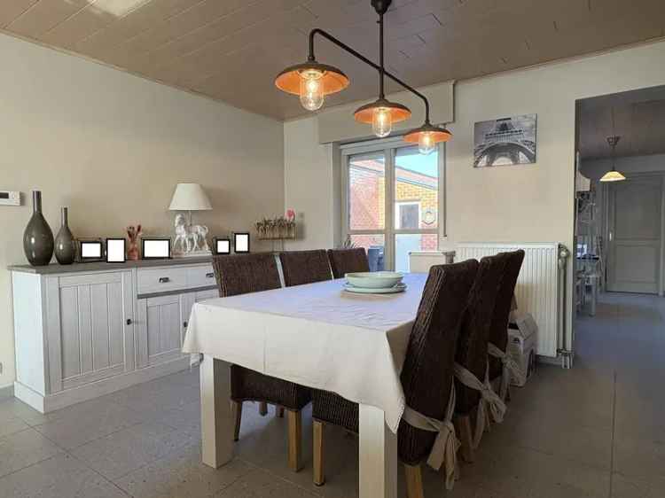 Huis te koop: 4 slaapkamers, tuin en bergruimte