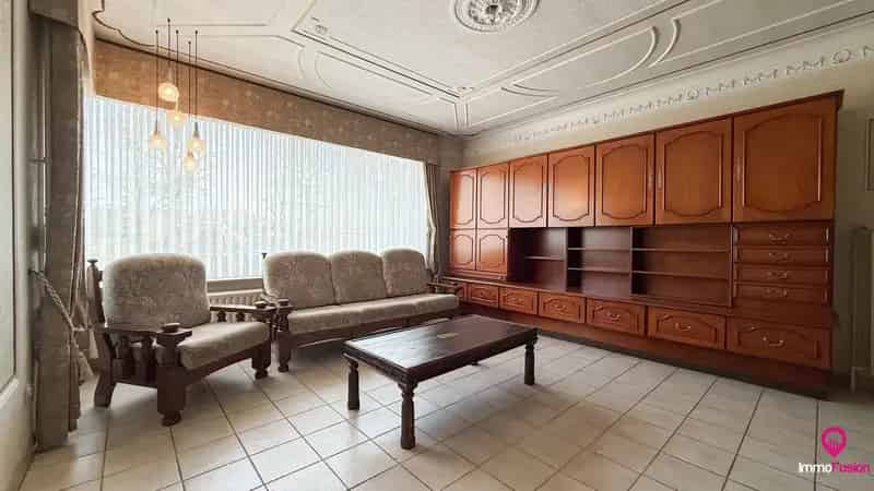 Huis te koop Boekt 4 slaapkamers grote tuin