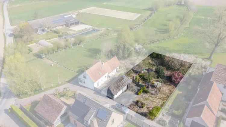 Bouwgrond Huise Landelijk gelegen