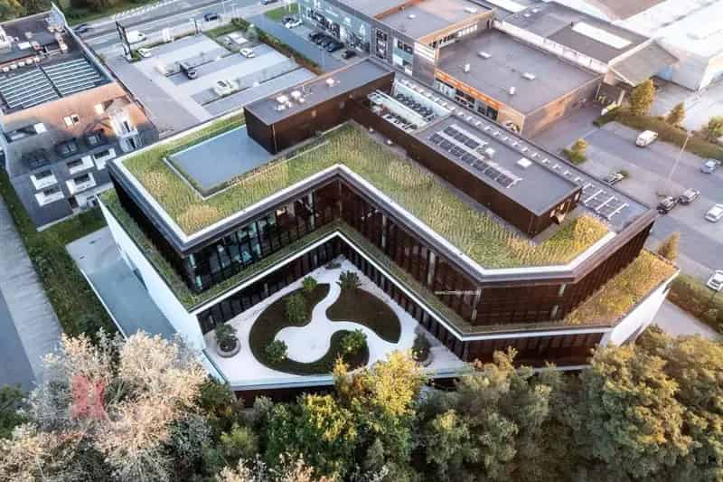 Nieuwbouw Kantoren te Huur 916m² Sint-Denijs-Westrem