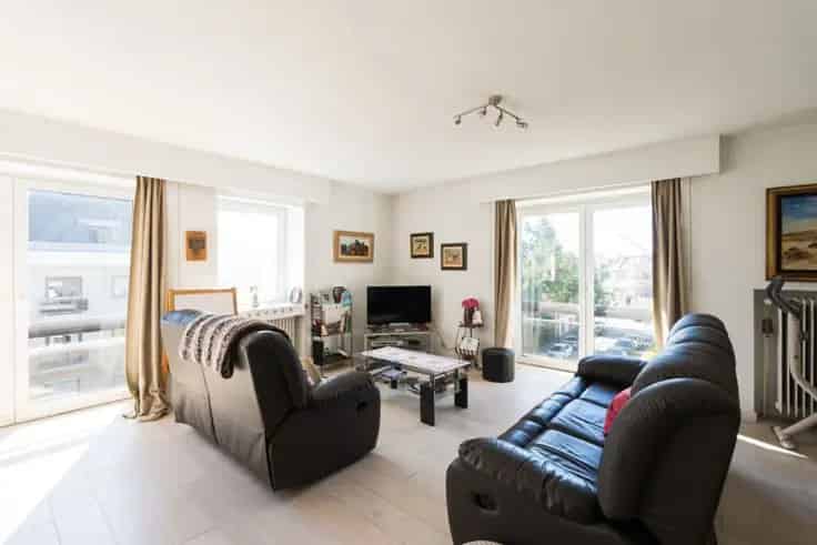 Appartement te Koop Ukkel Vert Chasseur 3 slaapkamers Parking