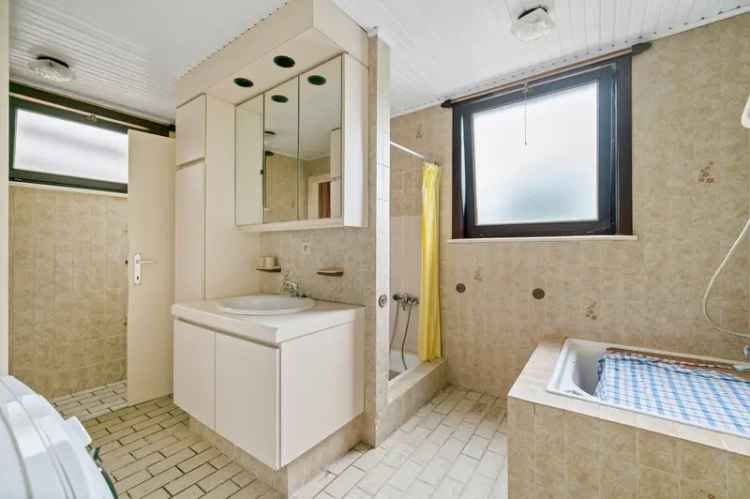 Huis te koop: 3 slaapkamers, garage, prachtig uitzicht