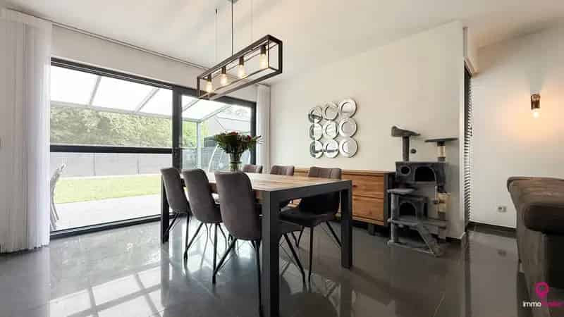 Moderne 3 Slaapkamers Nieuwbouwwoning te koop in Heusden