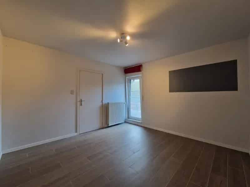 Ruime woning 3 slaapkamers uitstekende ligging