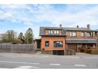 Huis te koop Wanze - 2 slaapkamers, garages, tuin