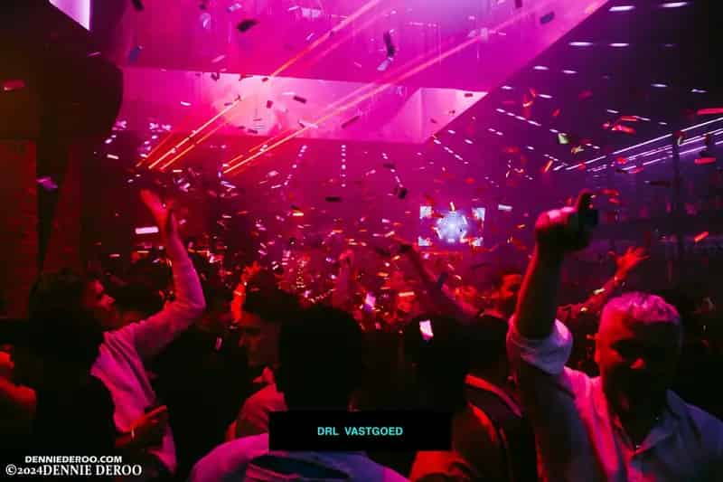 Kantoor te koop Brugge: Exclusieve Club in Centrum