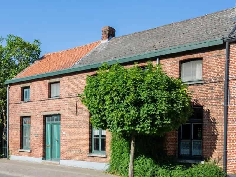 Huis te huur Kessel: Ruime woning met tuin te moderniseren