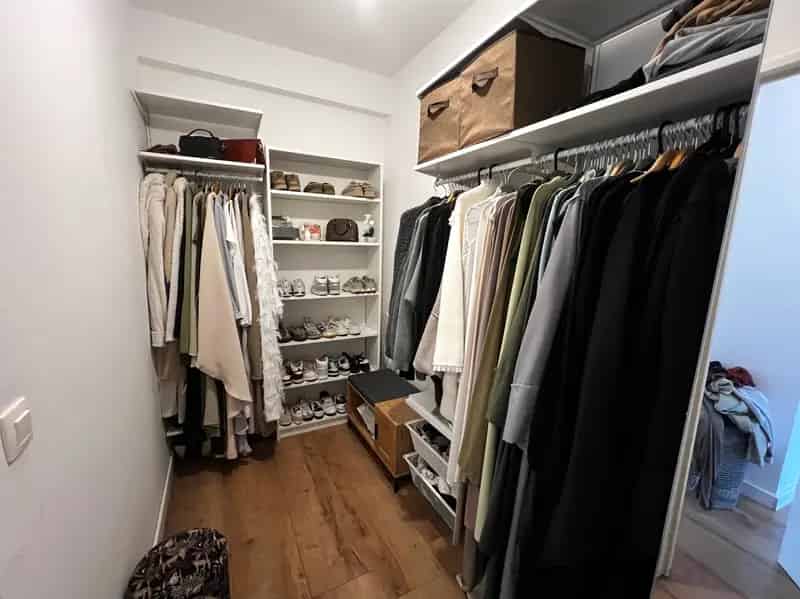 Appartement te Koop Merksem: Instapklaar 2 Slaapkamers met Terrassen