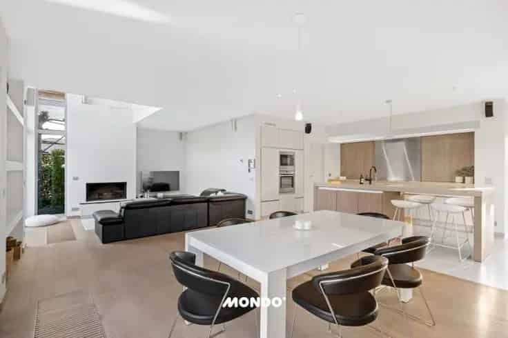 Moderne Instapklare Villa met Ruime Tuin te Koop