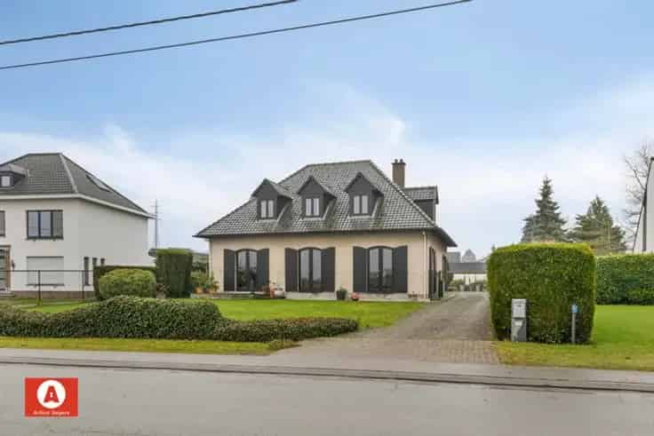 Huis Te Koop Statige Open Bebouwing 239m²