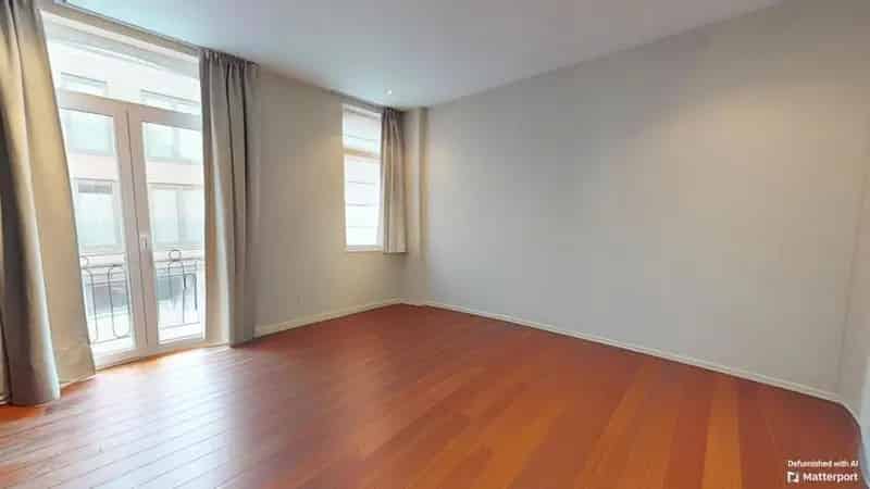 Huis te Schaerbeek 4 slaapkamers terras kelder
