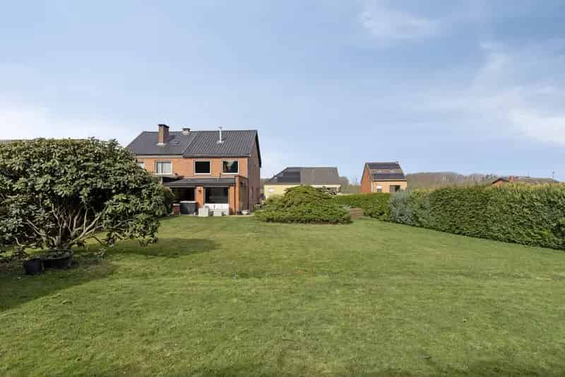Huis te koop in Assent: Bel-etage met 3 slaapkamers en tuin