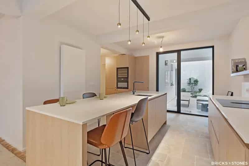 Appartement te huur Zuid: gerenoveerd, tuin, 2 slaapkamers