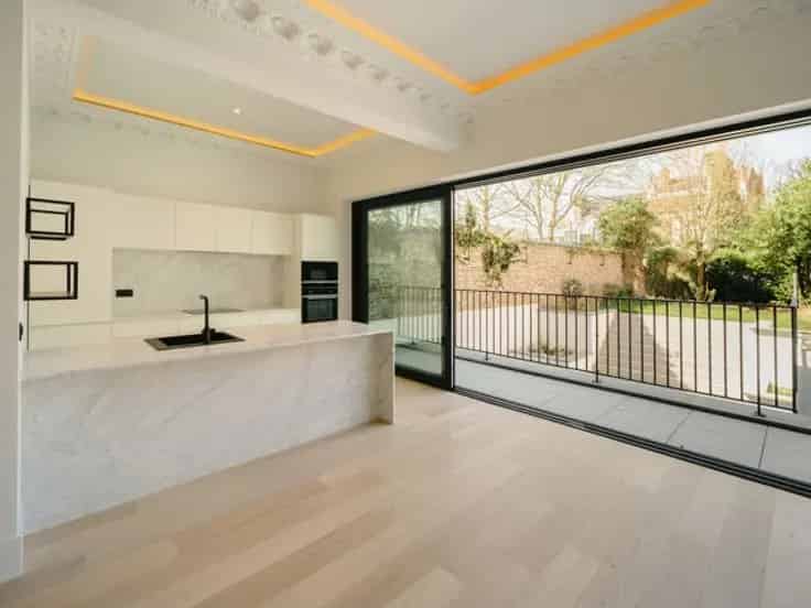 Appartement te koop Elsene Louise 2 slaapkamers 155m²