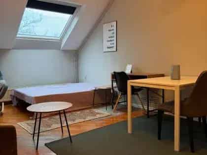 Gemeubileerd Appartement Rue Royale - Entresol Slaapkamer