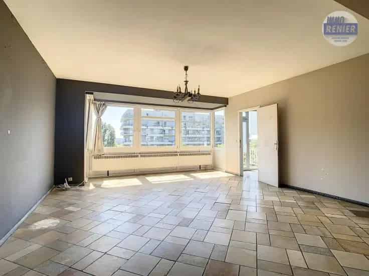 Appartement 2 slaapkamers Molenbeek 100m² Terras