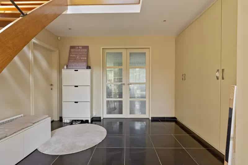 Instapklare Villa 5 Kamers 2 Badkamers Grote Tuin