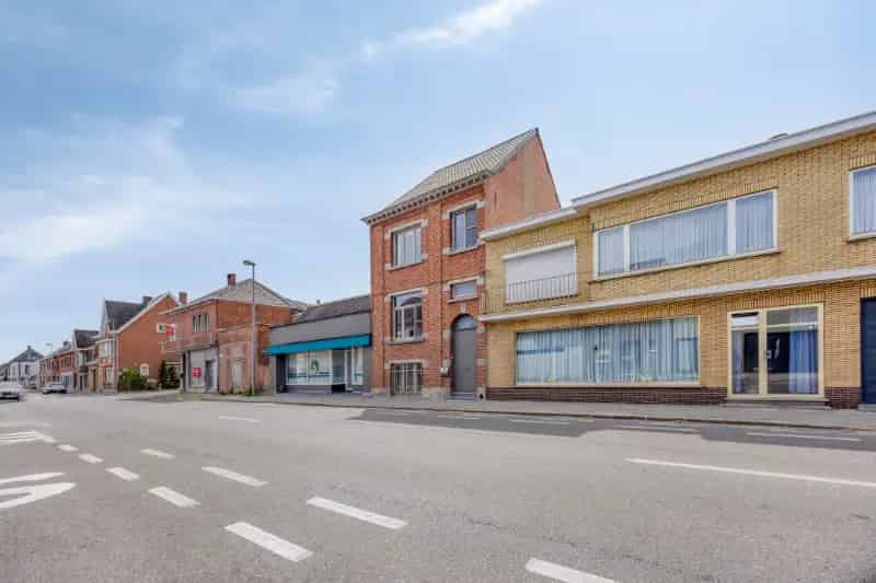 Huis te koop Berlare: Instapklare woning met tuin en garage