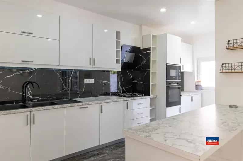 Gerenoveerde woning 2-3 slaapkamers