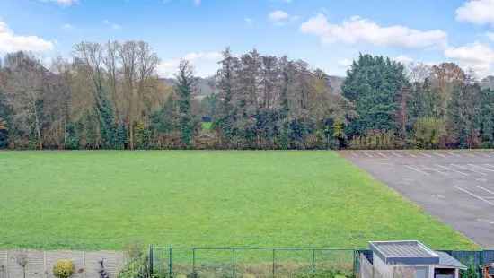 Te koop 3 slaapkamerhuis met garage en zuidgerichte tuin in Lubbeek