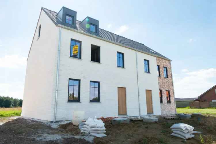 PROJECT DE RODE = VERHUIZEN BINNEN 4 MAANDEN