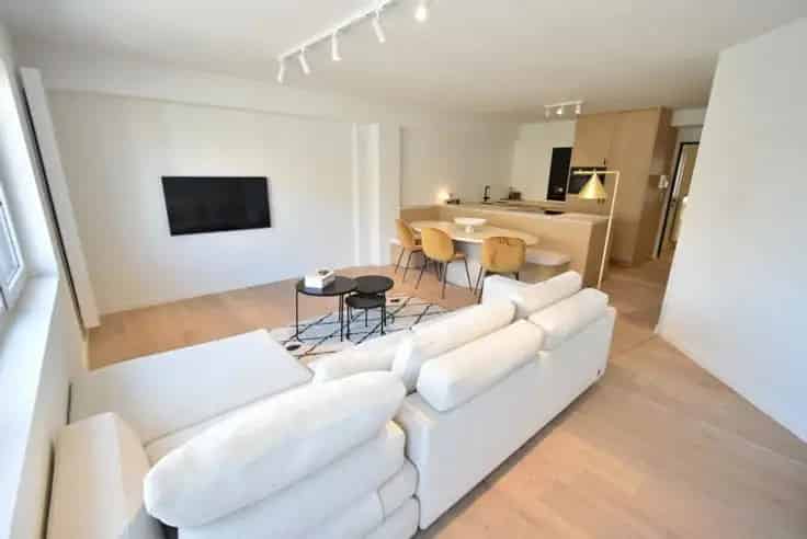 Appartement Lippenslaan: Gerenoveerd 2 Slaapkamers Terras