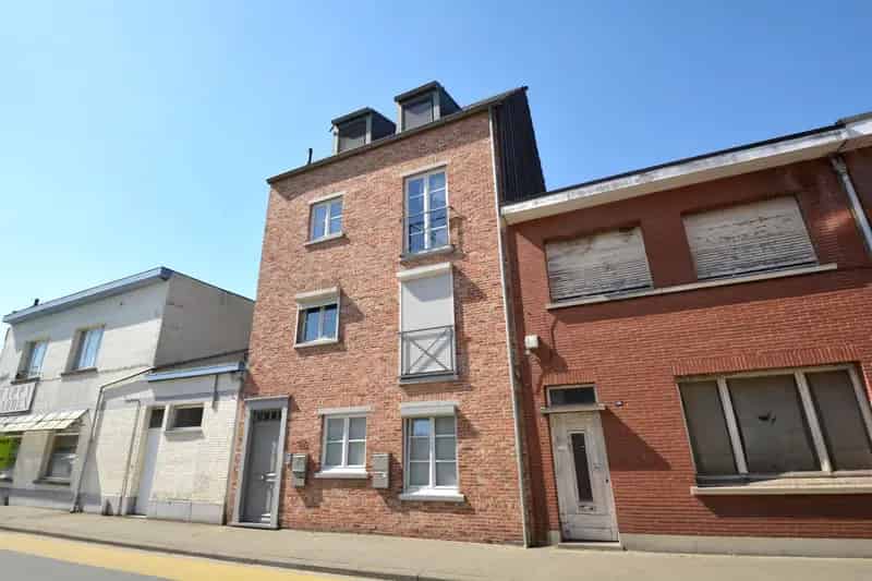 Dakappartement te huur Wommelgem 1 slaapkamer ruim terras