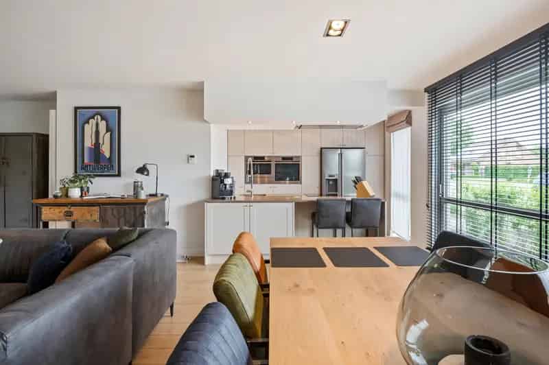 Appartement te huur Lint 3 slaapkamers 123m² tuin
