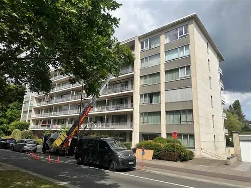 Ruim Appartement te huur in Wilrijk 185m2