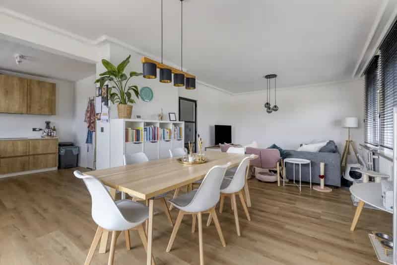 Centraal gelegen gerenoveerd appartement te Brugge 3 slaapkamers