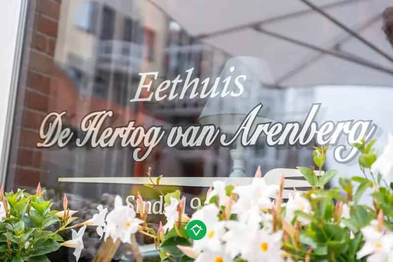 Restaurant met Feestzaal en Woonst Koekelare