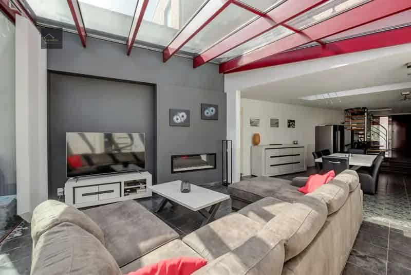 Ruime gezinswoning met zonnepanelen