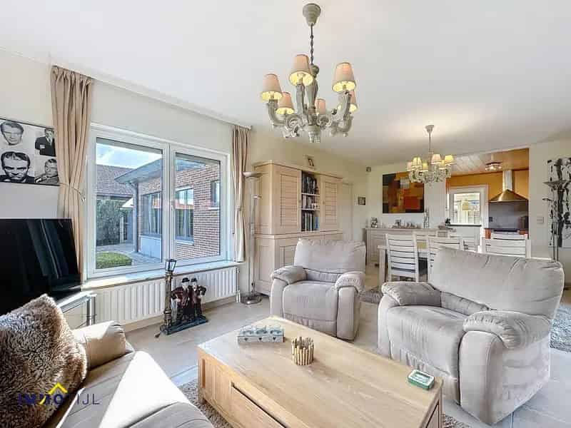 Gelijkvloerse Bungalow te Koop - Ruime Open Bebouwing Herne