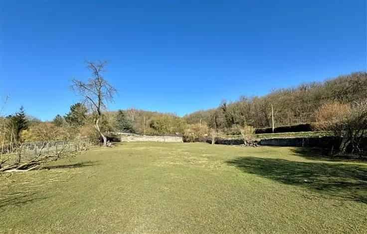 Te renoveren Meesterwoning Moustier-sur-Sambre