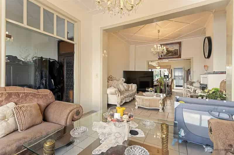 Ruim Huis Hoge Plafonds Tuin Vier Slaapkamers